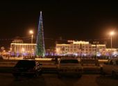 Елка в Грозном уже радует жителей города своей красотой