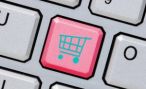 Российские женщины стали намного чаще  осуществлять покупки в интернет-магазинах