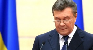 Янукович раскритиковал из России "кровавый фейерверк" Порошенко 