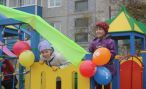 Канские дети получили новую игровую площадку Канские дети получили новую игровую площадку