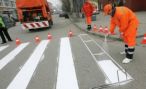 В СПБ восстанавливают дорожные разметки В СПБ восстанавливают дорожные разметки